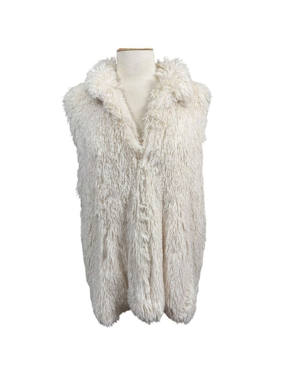 Betsey Johnson Vest Cream Fuzzy Sleeveless Size XL